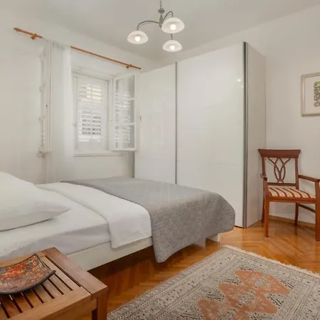 Dada-apartman Mirta Daire *